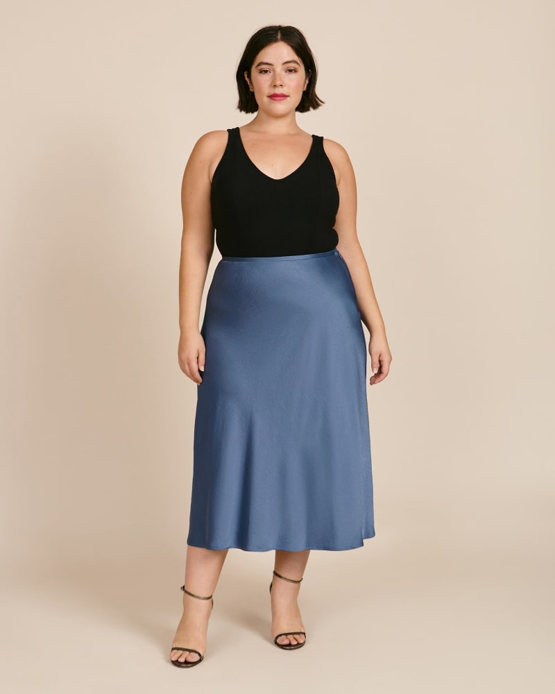 Front of a model wearing a size 14 Stretch Crinkle Satin Slip Skirt in Blue by LAPOINTE. | dia_product_style_image_id:225345